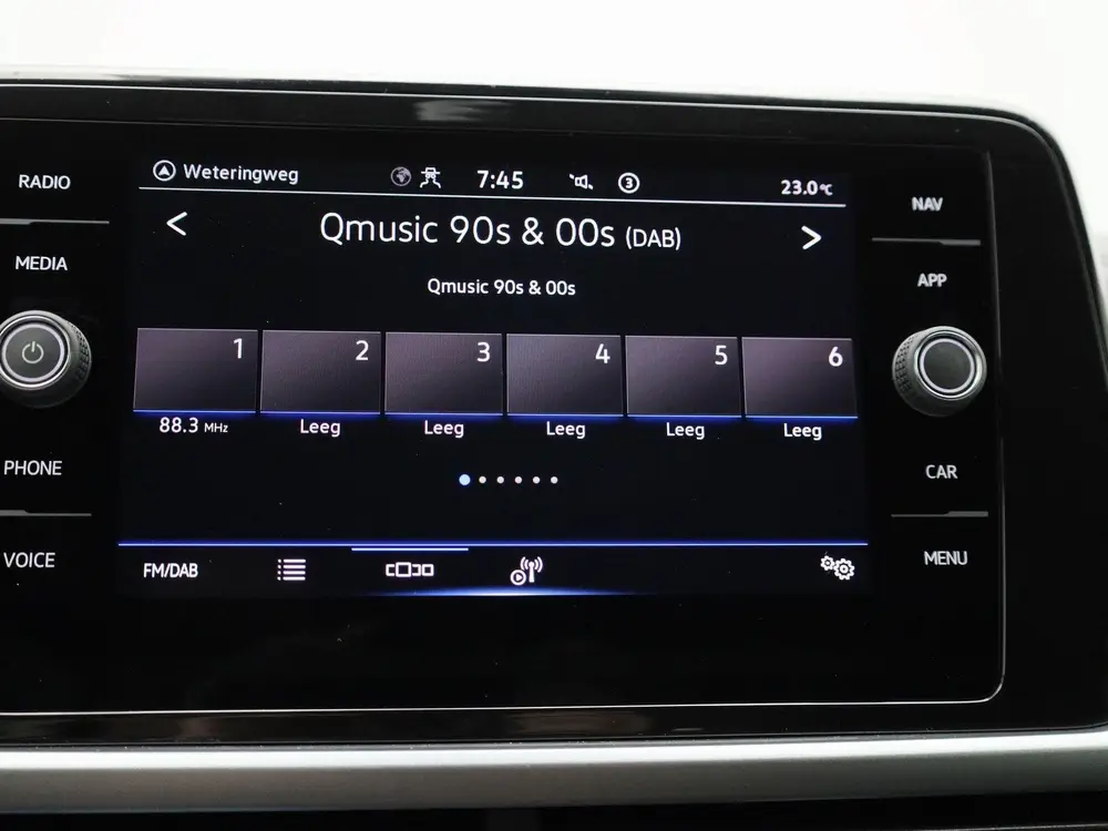 Volkswagen T-Roc 1.0 TSI Life Business | Apple Carplay / And uit 2022, foto 16