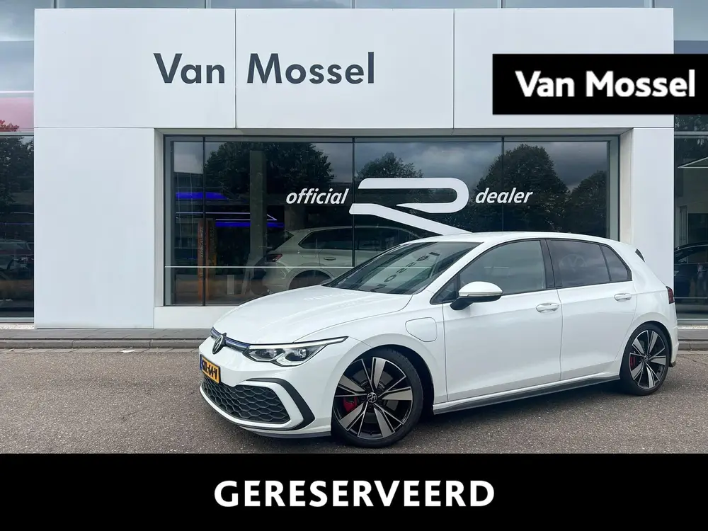 Volkswagen Golf 1.4 eHybrid GTE | 245 PK | Automaat | Parkee uit 2021