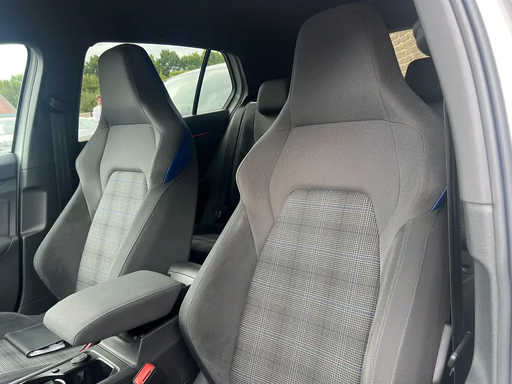 Volkswagen Golf 1.4 eHybrid GTE | 245 PK | Automaat | Parkee uit 2021, foto 3
