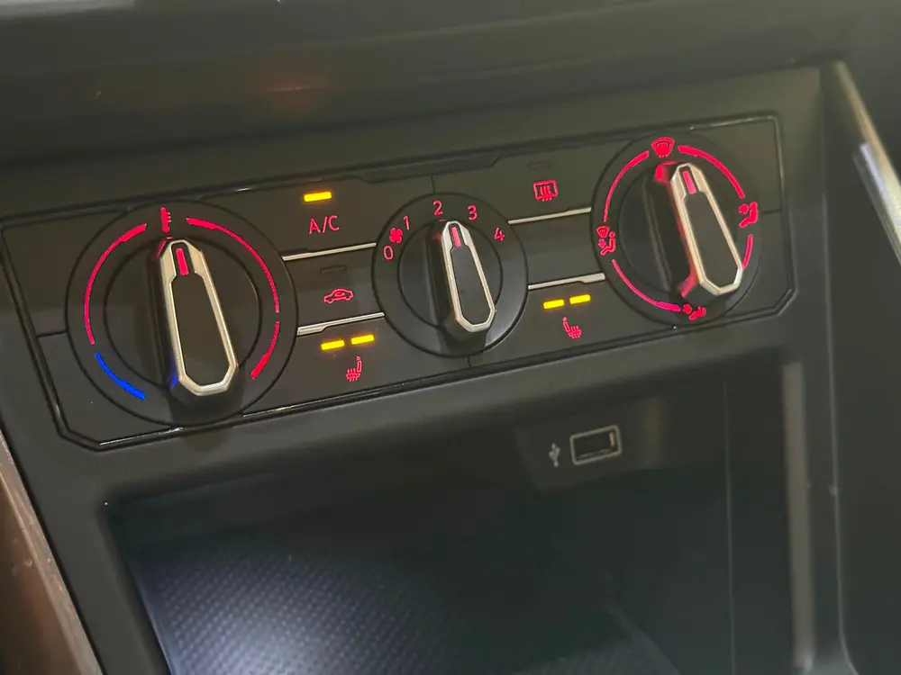 Volkswagen POLO 1.0 TSI Highline | Pano | ACC | PDC | Stoelv uit 2019, foto 19
