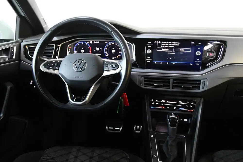 Volkswagen Polo 1.0 TSI R-Line, Pano, Camera, Frontassist uit 2022, foto 8