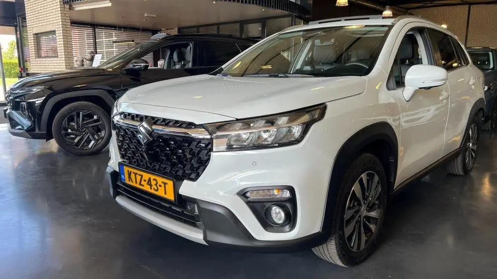 Suzuki Overige Modellen S-CROSS 1.4 Boosterjet Style Smart Hybrid 360 camara uit 2026