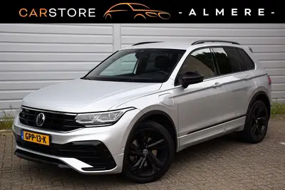 Volkswagen TIGUAN 1.4 TSI eHybrid R-Line Binnen&Buiten+*190D uit 2021