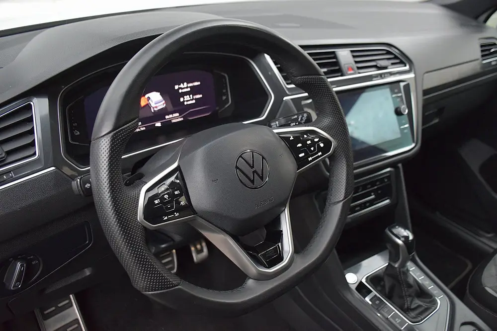 Volkswagen TIGUAN 1.4 TSI eHybrid R-Line Binnen&Buiten+*190D uit 2021, foto 19