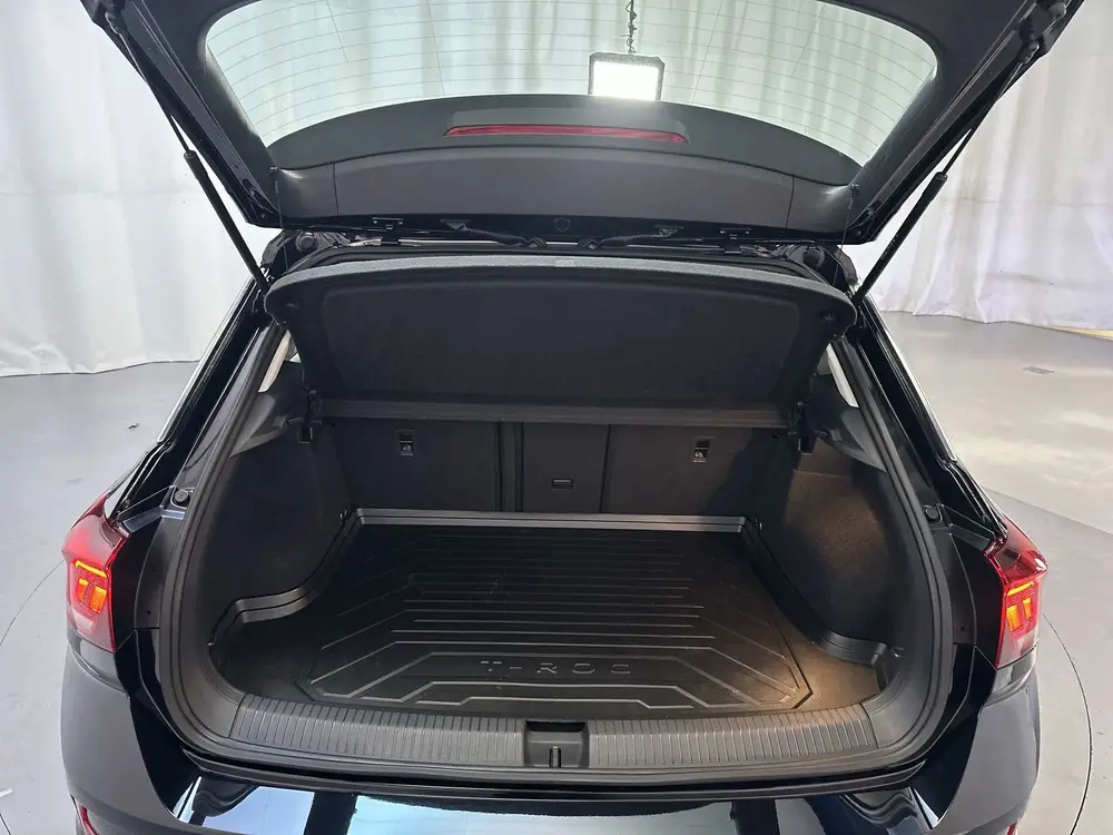 Volkswagen T-Roc 1.5 TSI 150pk DSG Life Business Camera Navi uit 2022, foto 11