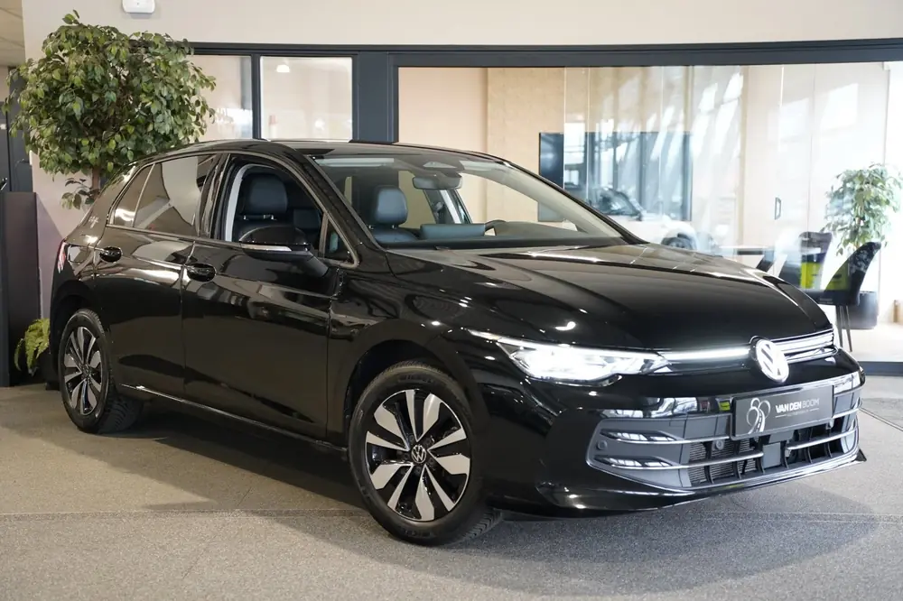 Volkswagen Golf 1.5 eTSI 150PK DSG GOAL Navi Trek Led Cam Pd uit 2025, foto 6