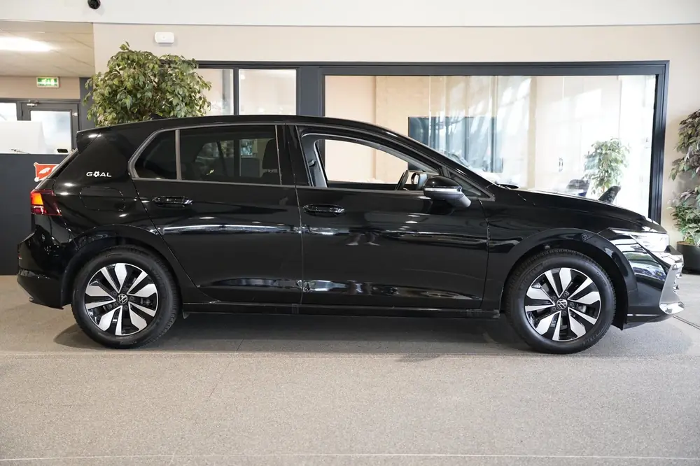 Volkswagen Golf 1.5 eTSI 150PK DSG GOAL Navi Trek Led Cam Pd uit 2025, foto 7