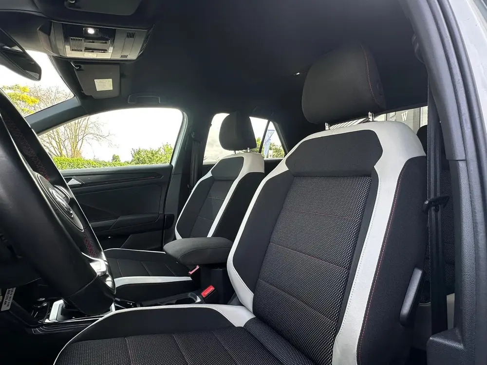 Volkswagen T-Roc 1.5 Sport R-Line, Two-Tone Automaat, Blueto uit 2019, foto 6