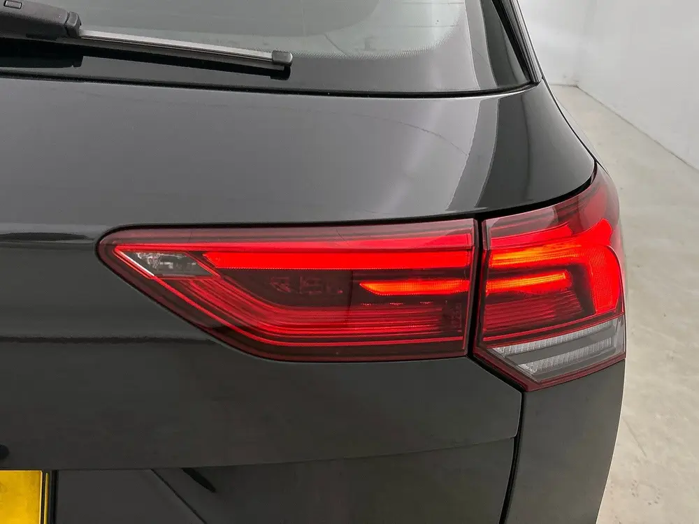 Volkswagen Golf Variant 1.0 TSI Life (bj 2022) uit 2022, foto 14