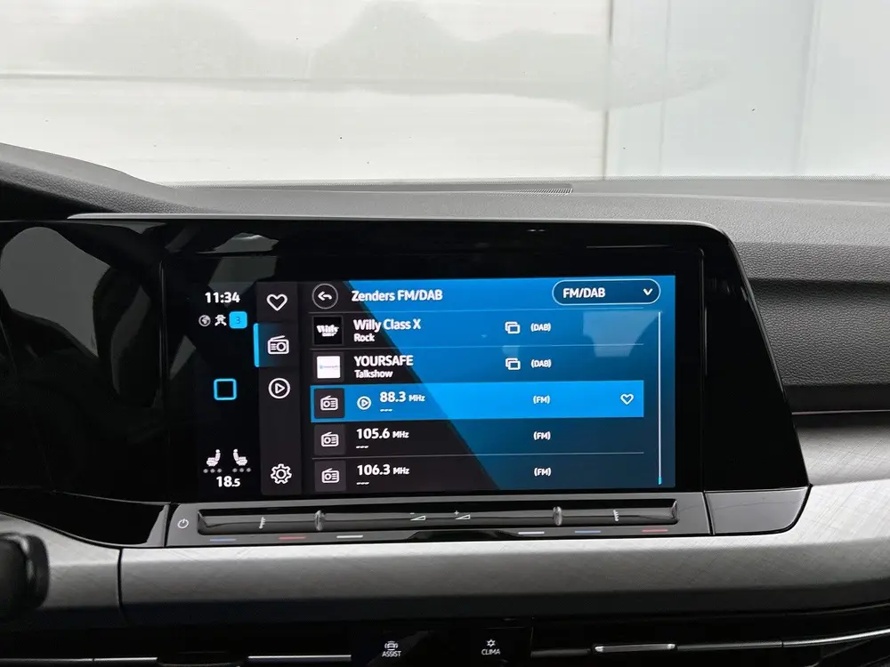 Volkswagen Golf Variant 1.0 TSI Life (bj 2022) uit 2022, foto 6