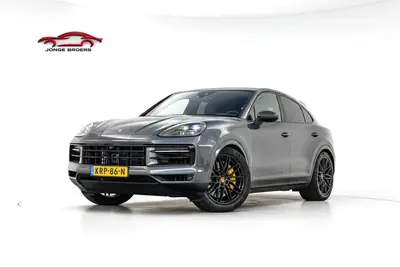 Porsche Cayenne Coupé 3.0 S E-Hybrid Black Edition Pano/Inn uit 2025