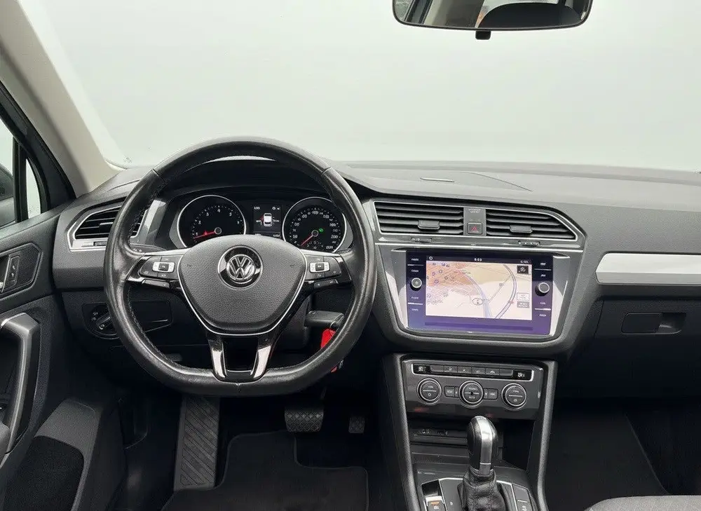 Volkswagen Tiguan 1.4 TSI 150PK ACT DSG HIGHLINE PANO/TREKHA uit 2019, foto 12
