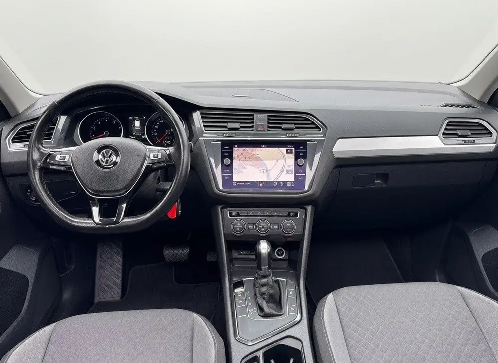 Volkswagen Tiguan 1.4 TSI 150PK ACT DSG HIGHLINE PANO/TREKHA uit 2019, foto 13