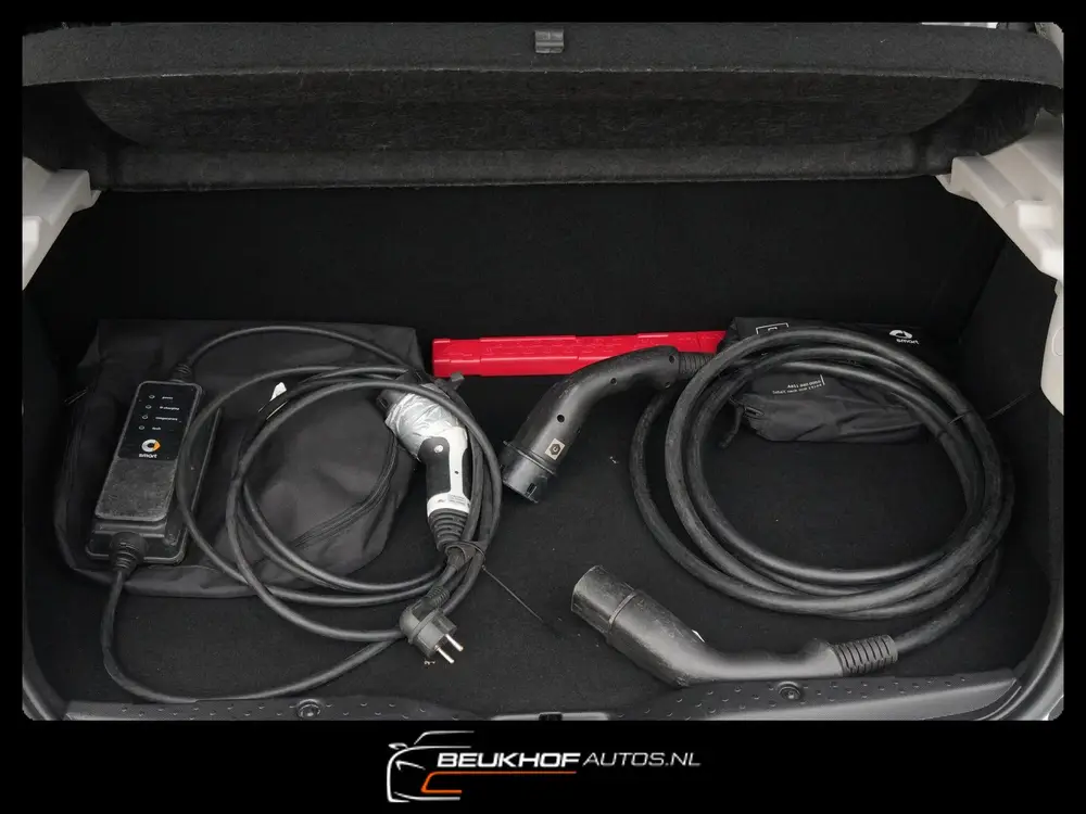 Smart Forfour EQ Essential Sport Automaat 18 kWh Airco Leer uit 2021, foto 19