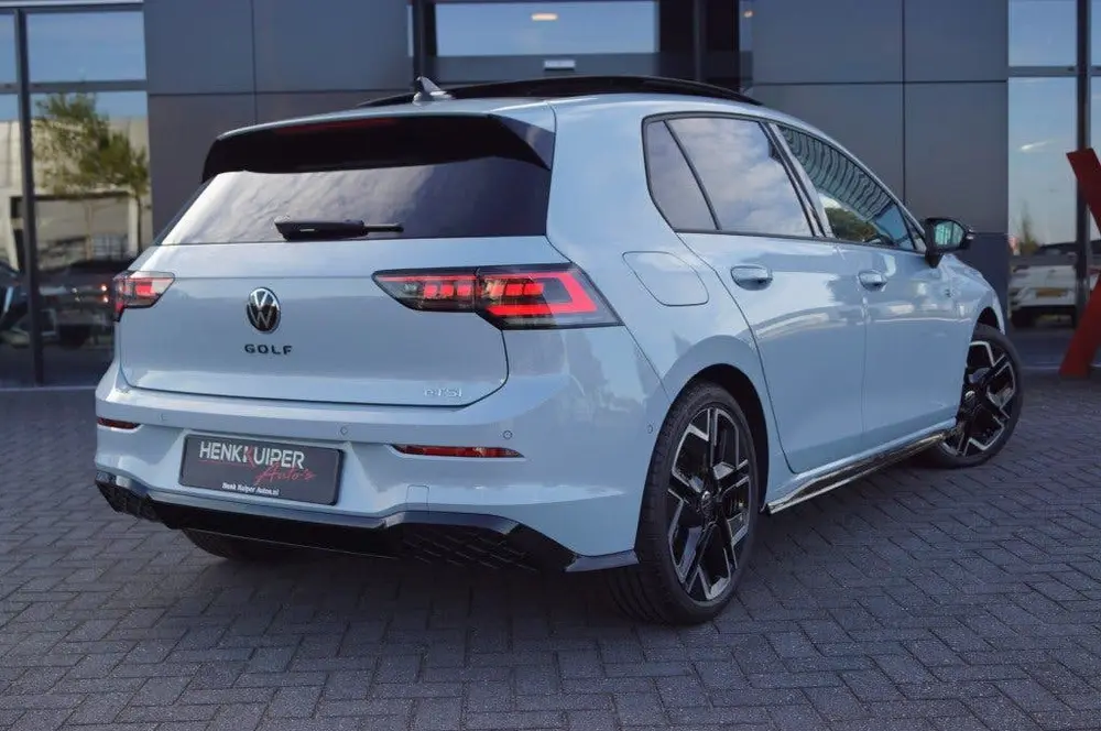 Volkswagen Golf R-line 1.5 eTSI 150pk DSG facelift Black sty uit 2025, foto 9