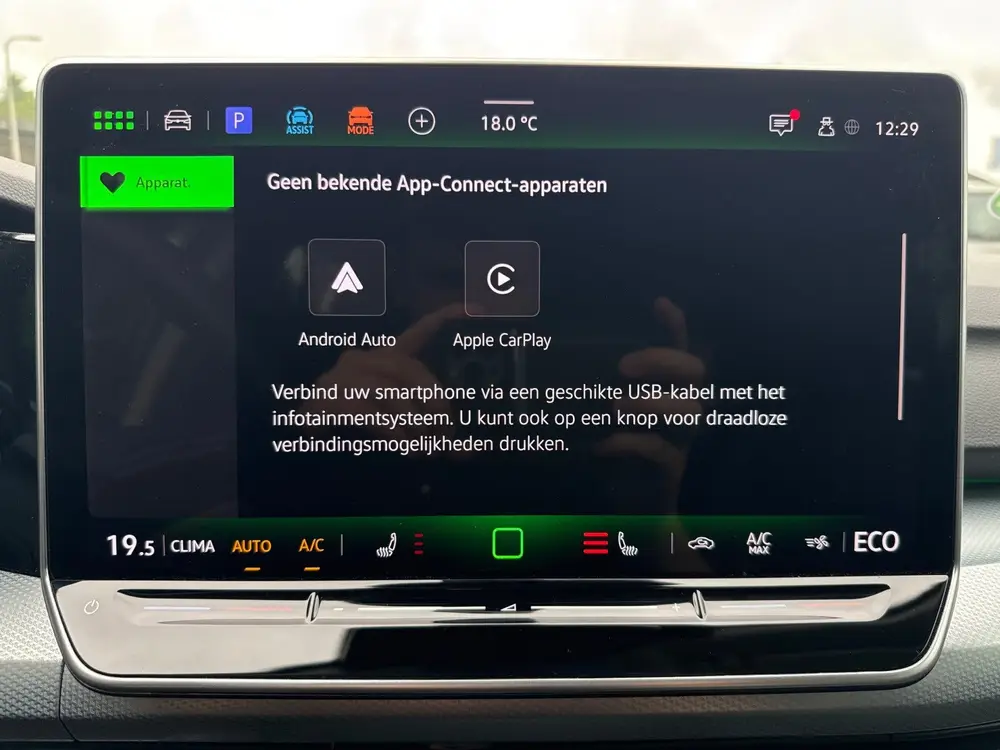 Volkswagen Golf 1.5 eHybrid 204PK PLUG IN. LIFE NAVI/CARPLAY uit 2025, foto 12