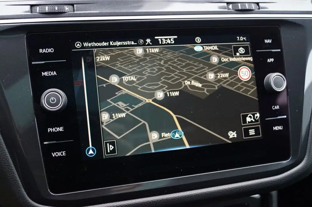 Volkswagen Tiguan Allspace 1.5 TSI DSG/ 7 persoons /Panodak/ uit 2024, foto 17