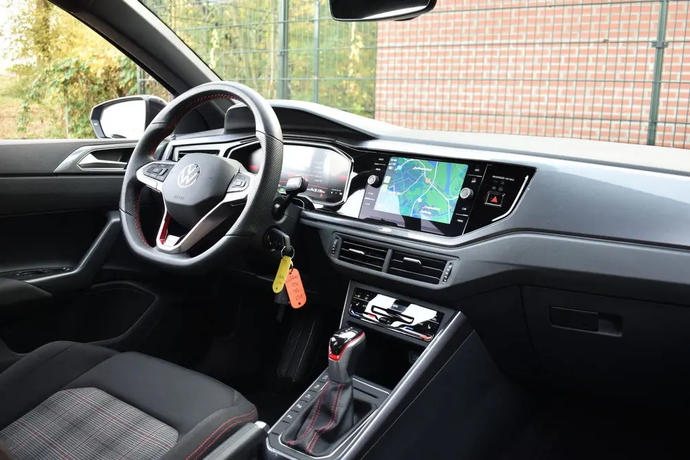Volkswagen Polo 2.0 TSI GTI TSI 210PK DSG GTI-SPORT IQ-LIGHT uit 2024, foto 19