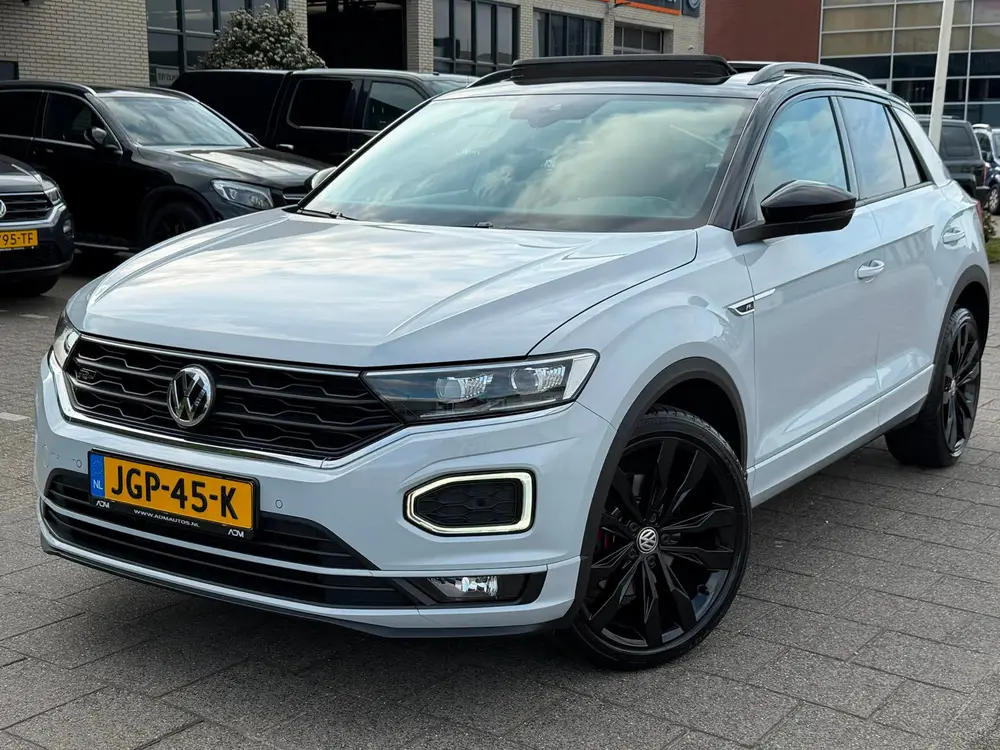 Volkswagen T-ROC 1.5 TSI Sport Business R uit 2019