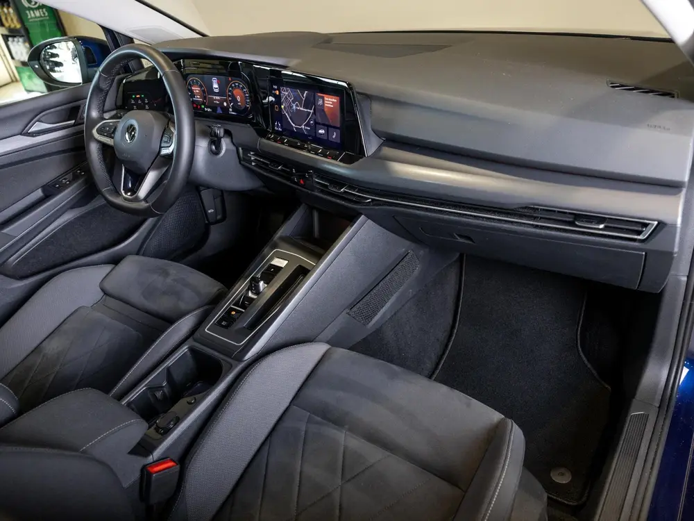 Volkswagen Golf 1.5 eTSI R-Line Business+ 150pk / Dodehoek d uit 2022, foto 5