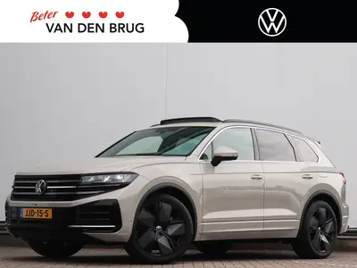 Volkswagen Touareg 3.0 TSi eHybrid 4MOTION Elegance | Nachtv uit 2024