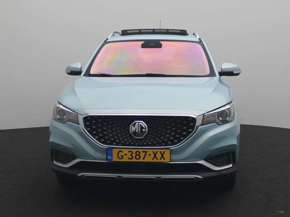 MG ZS EV Luxury 45 kWh | Navi | Camera | Led | Panoramadak | uit 2019, foto 3