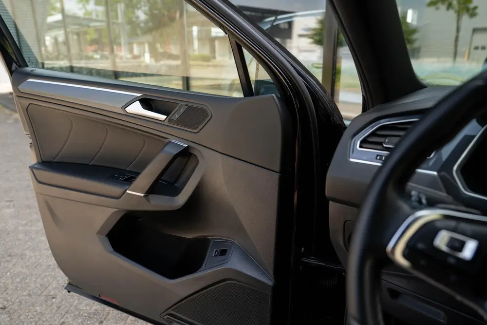 Volkswagen Tiguan Allspace 2.0 TSI 4Motion 7p. 190pk R-Line uit 2020, foto 13