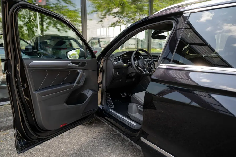 Volkswagen Tiguan Allspace 2.0 TSI 4Motion 7p. 190pk R-Line uit 2020, foto 9