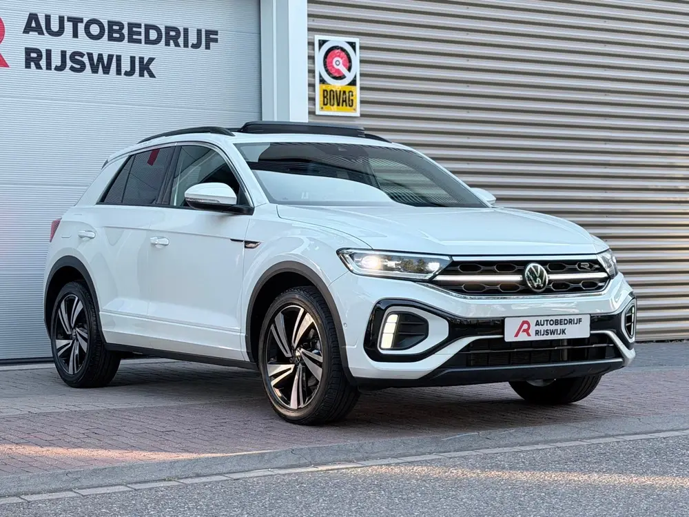 Volkswagen T-Roc 1.5 TSI 3x R-Line Pano/AppleCar/Keyless uit 2022, foto 9