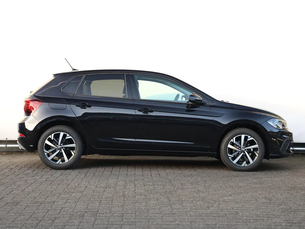 Volkswagen Polo Life Edition 1.0 TSI 95 PK | Camera | Airco uit 2026, foto 2