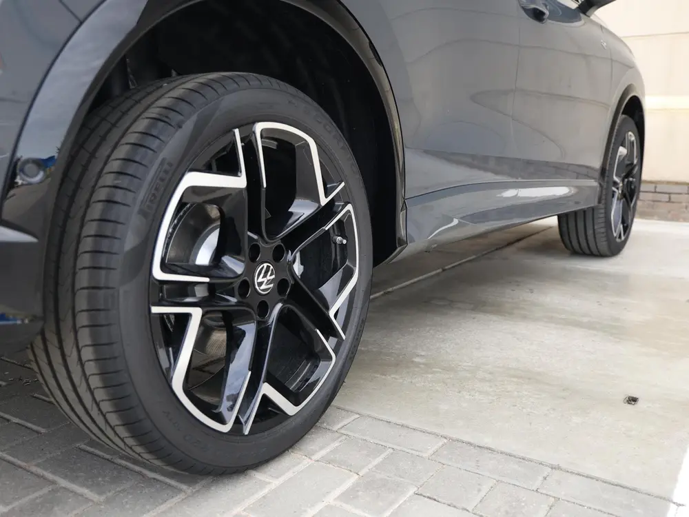 Volkswagen Tiguan R-Line Edition 1.5 eHybrid 272 PK | Naviga uit 2026, foto 18