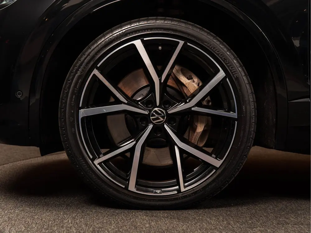 Volkswagen Touareg 3.0 TSi eHybrid R-Line PANO | DYNAUDIO | uit 2021, foto 9
