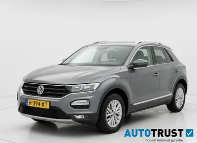 Volkswagen T-Roc 1.0 TSI Style ADAPTIVE CRUISE TREKHAAK CARP uit 2020