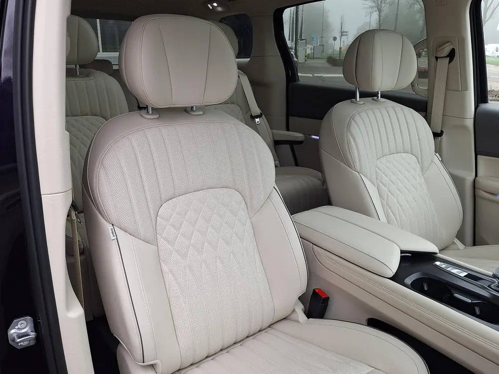 Voyah Dream Flagship Edition 109 kWh Schuifdak | Dynaudio Hi uit 2026, foto 6