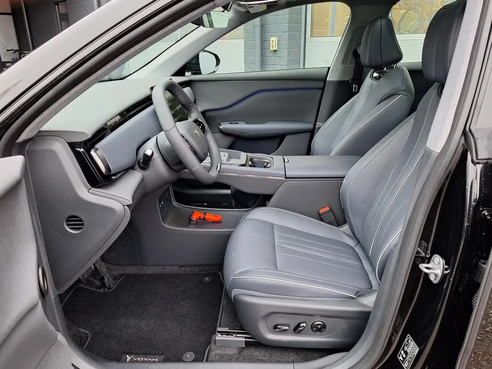 Voyah Courage Business Edition 80 kWh | Schuifdak | 360° ca uit 2026, foto 6