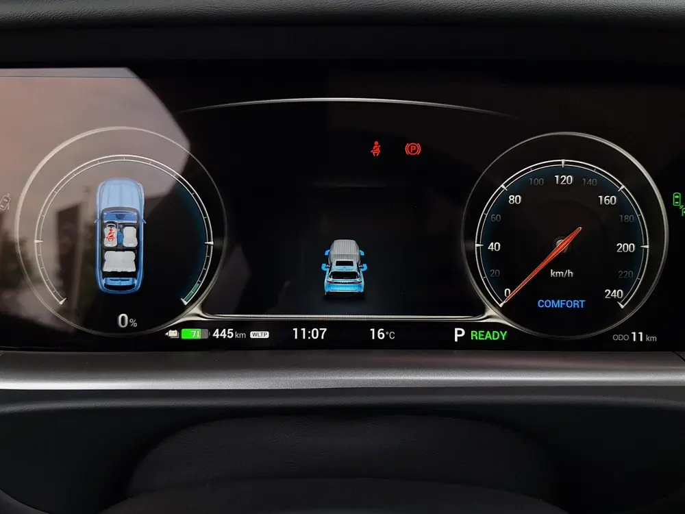 Voyah Free Flagship 4WD 106 kWh | Black Line | Panoramadak | uit 2026, foto 19