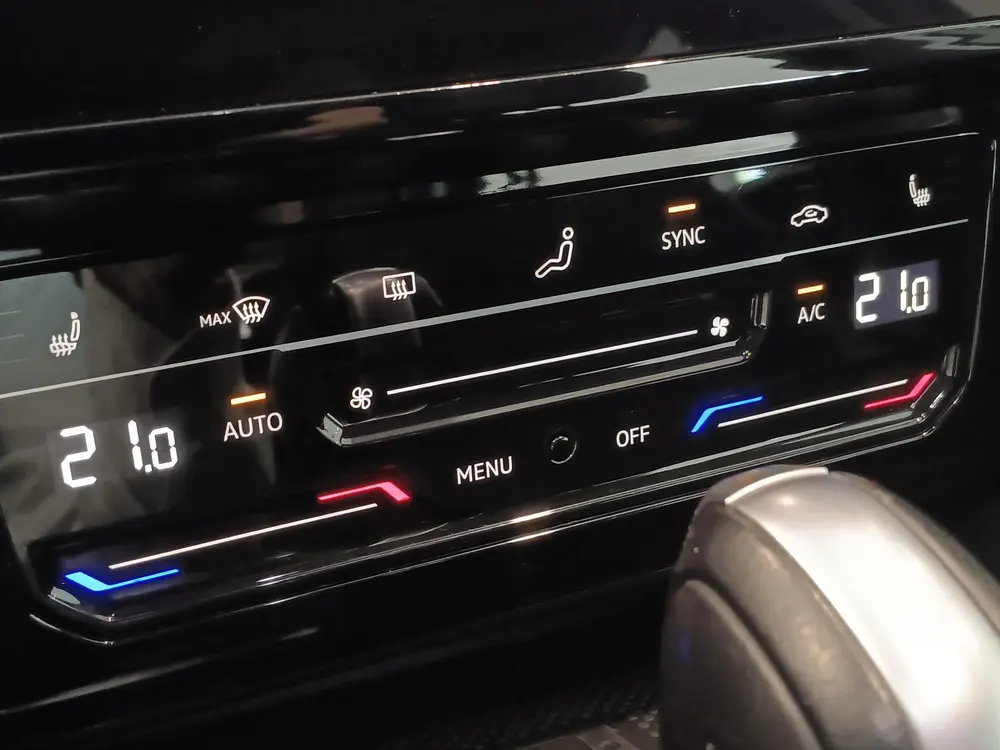 Volkswagen Passat Variant 1.5 TSI Business | Automaat | Trek uit 2021, foto 12