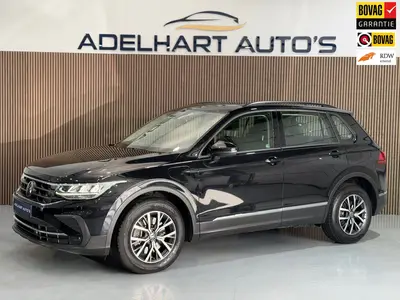 Volkswagen Tiguan 1.4 TSI eHybrid Automaat / Navigatie full uit 2022