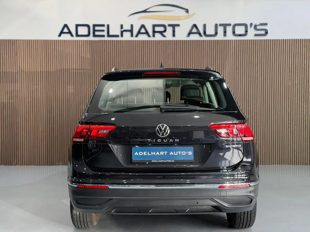 Volkswagen Tiguan 1.4 TSI eHybrid Automaat / Navigatie full uit 2022, foto 7