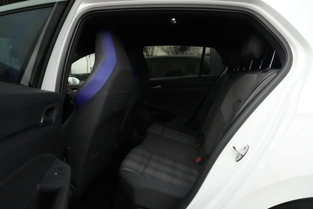 Volkswagen Golf 1.4 eHybrid GTE | BLACKLINE | CARPLAY | NAVI uit 2021, foto 10