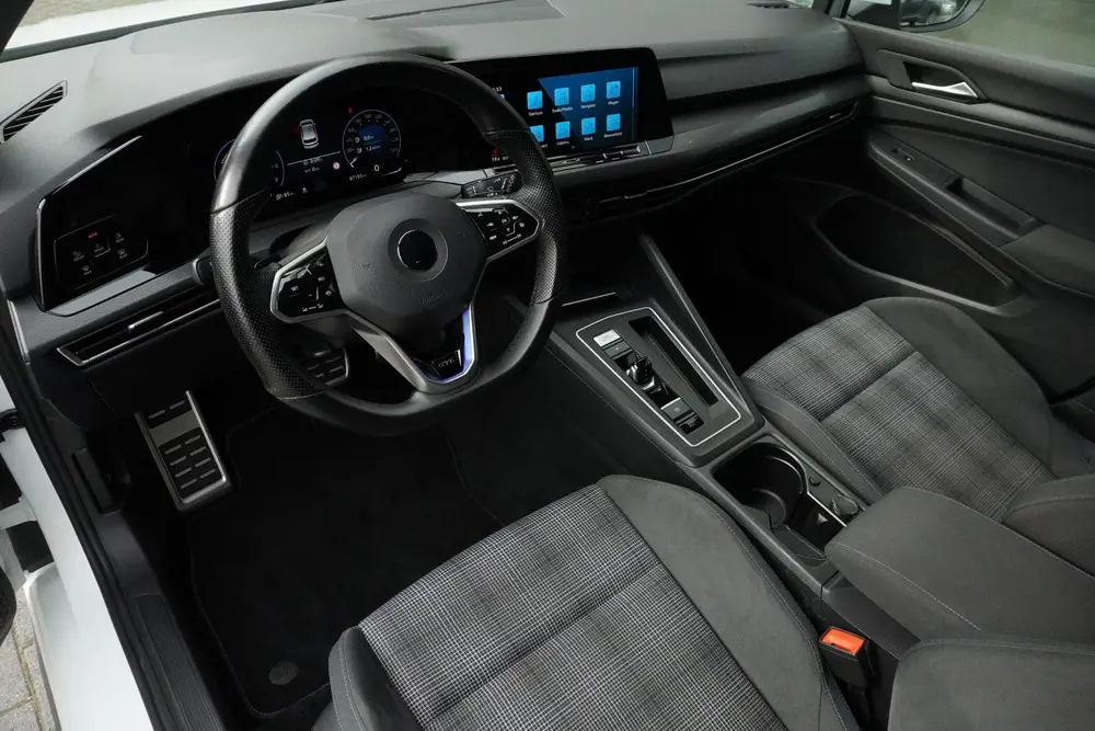 Volkswagen Golf 1.4 eHybrid GTE | BLACKLINE | CARPLAY | NAVI uit 2021, foto 11