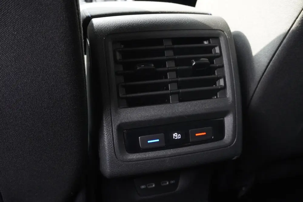 Volkswagen Golf 1.4 eHybrid GTE | BLACKLINE | CARPLAY | NAVI uit 2021, foto 16