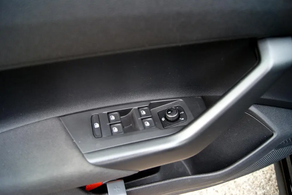 Volkswagen Polo 1.0 TSI R-Line Edition Cruise,Airco,Carplay uit 2021, foto 19