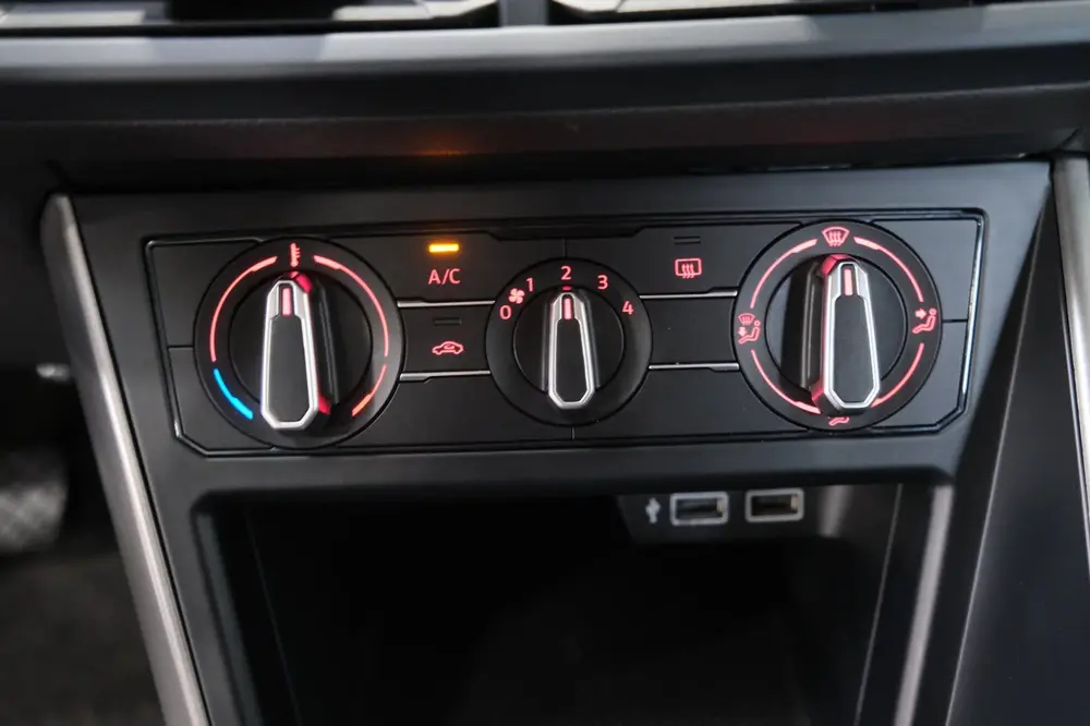 Volkswagen Polo 1.0 Comfortline - N.A.P. Airco, Cruise, Carp uit 2019, foto 19