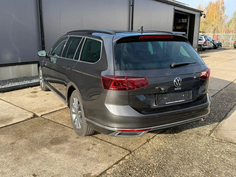 Volkswagen Passat Variant 1.4 TSI PHEV GTE Business uit 2021, foto 15