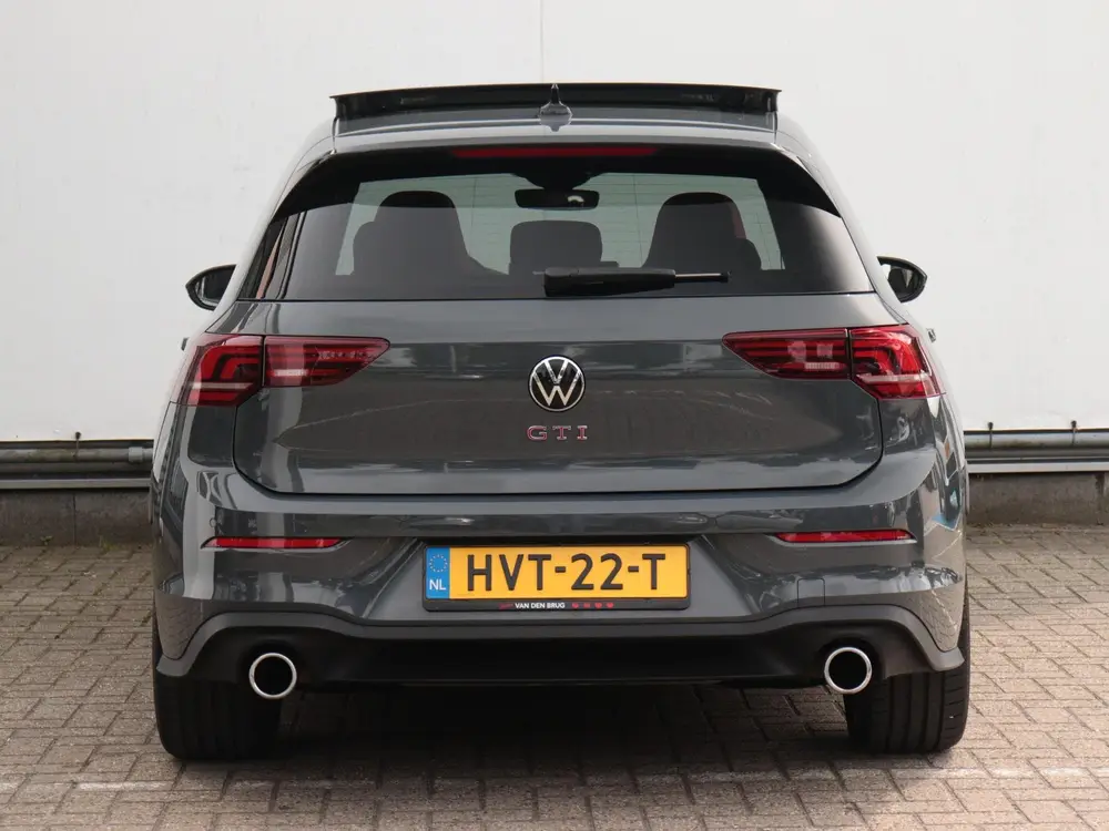 Volkswagen Golf 2.0 TSI GTI | Panoramadak | Stoel- en stuurv uit 2024, foto 5