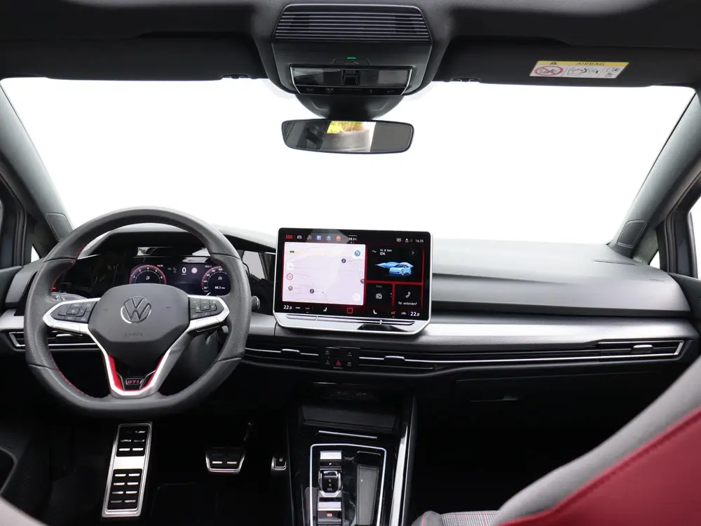 Volkswagen Golf 2.0 TSI GTI | Panoramadak | Stoel- en stuurv uit 2024, foto 7