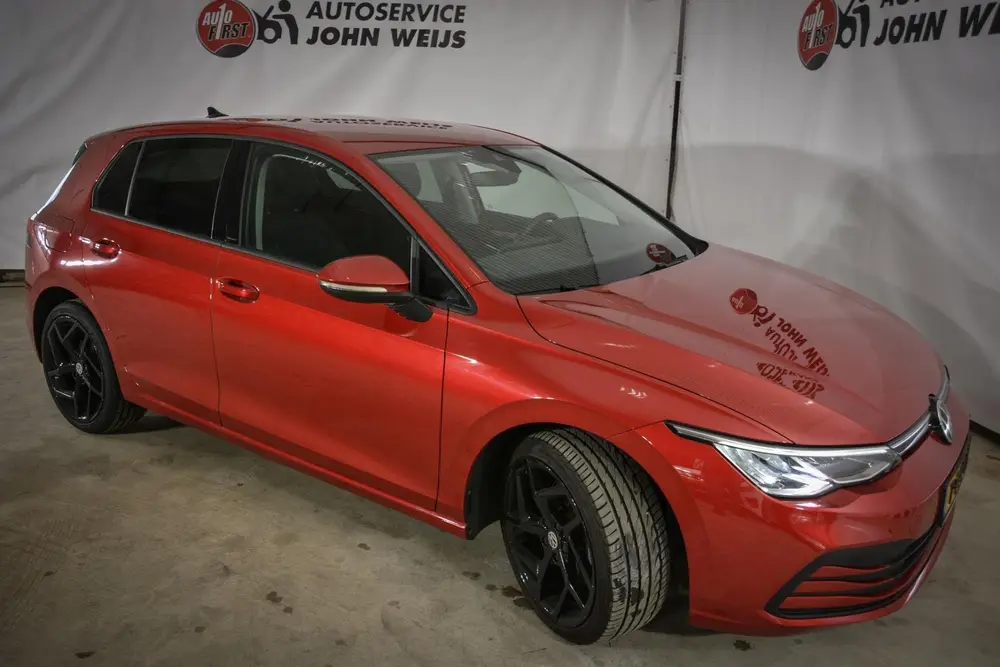 Volkswagen GOLF 8 1.5 TSI Life Business uit 2022, foto 4