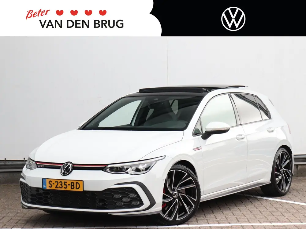Volkswagen Golf 2.0 TSI GTI | Panoramadak | Adaptief onderst uit 2021