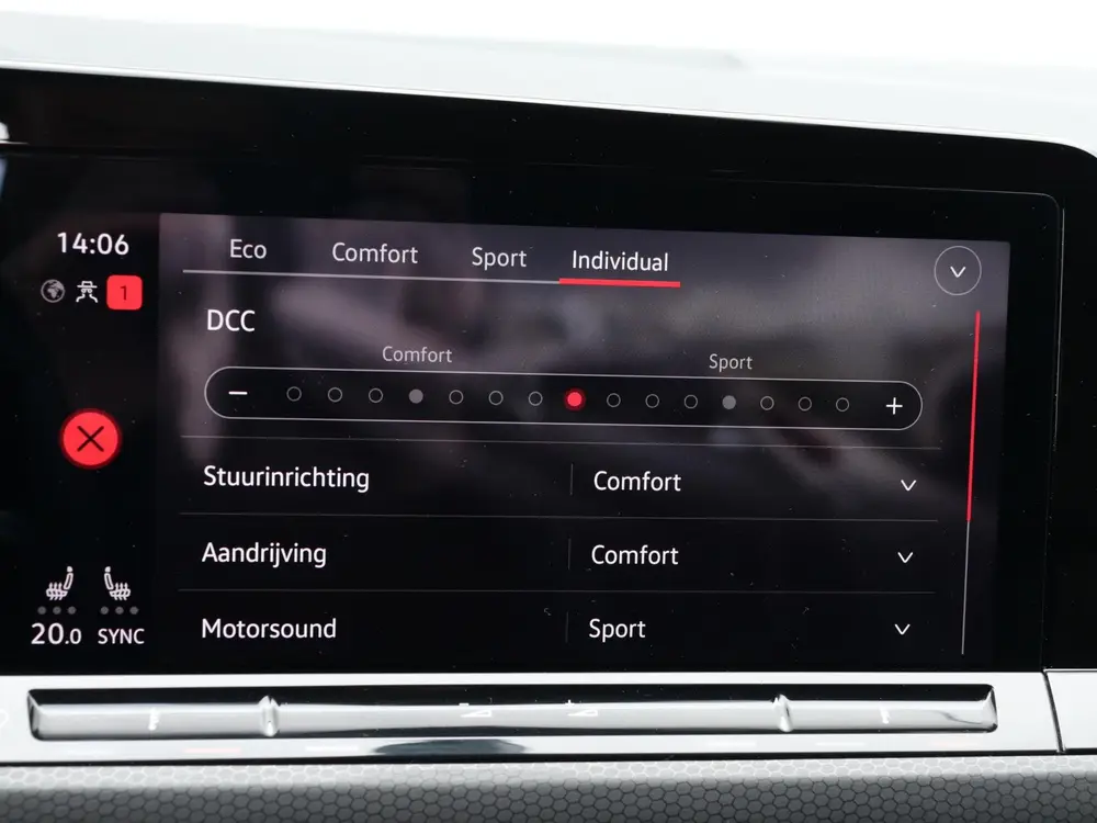 Volkswagen Golf 2.0 TSI GTI | Panoramadak | Adaptief onderst uit 2021, foto 11